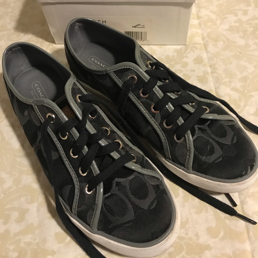Coach Black Gray laced sneakers Size 9.